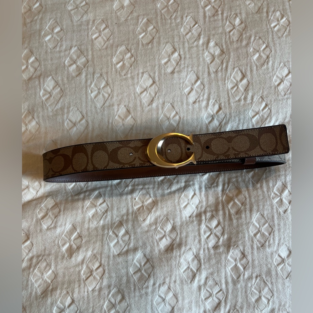 NWOT Coach Signature Logo Belt | Size Small